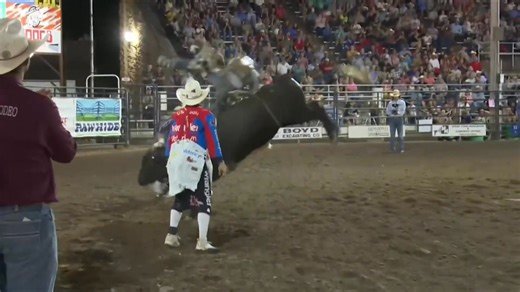 Canyon Bass is the only bull rider so far at the Wild Bill Hickok Rodeo to make the 8! He went 89 pts on Andrews Rodeo's Hightrain to be the sole bull rider on the leaderboard. | CowboyChannel