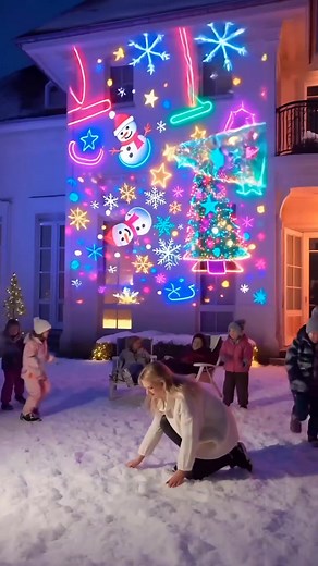  Make holiday lighting effortless this year! Meet the LED Christmas...