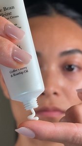 100% PURE Coffee Bean Caffeine Brightening Eye Cream! ☕👀 From its debut to now, this powerhouse remains a cult-favorite, expertly crafted with caffeine to reduce puffiness, banish dark circles, and smooth away fine lines and wrinkles. You can experience this 'eye-conic' formula for 15% OFF from now until 28/2 with code FEB2025 🌟 Don't miss out! Click the link to shop! 🛒www.100percentpure.com.my | 100% Pure Malaysia