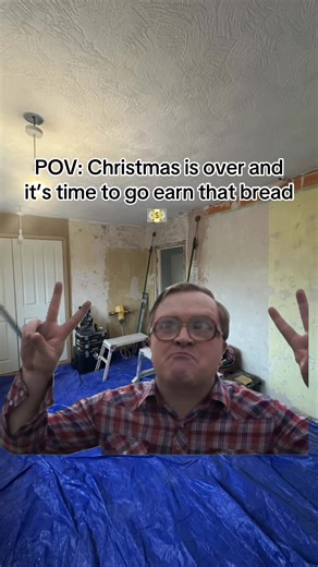 POV: Christmas is over and it’s time to go earn that bread 💵 #work #money #backtoit #meme #fyp