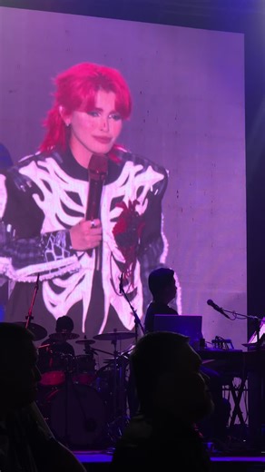 Laughtrip talaga ang isang @KZ 😅 Some of the few clips during the concert. Aliw na aliw talaga ako sa kanya. #kztandingan #inbetween #concert #funnymoments #fyp