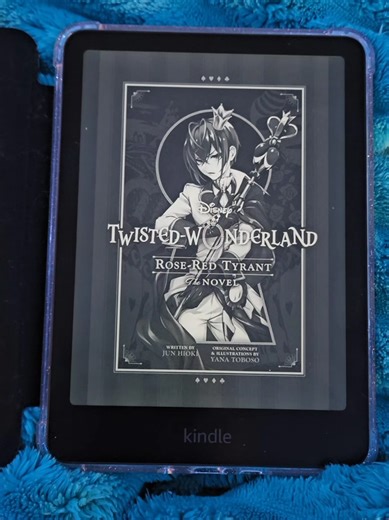 all ive been reading is twst fanfics and then i remembered the manga and novel exist. so here we are. this is how we stay productive. (hoping to read all of this and black knight tomorrow... aka today... bc its 1 am already... so... we'll see how that works out) #booktok #fyp #book #twst #twistedwonderland