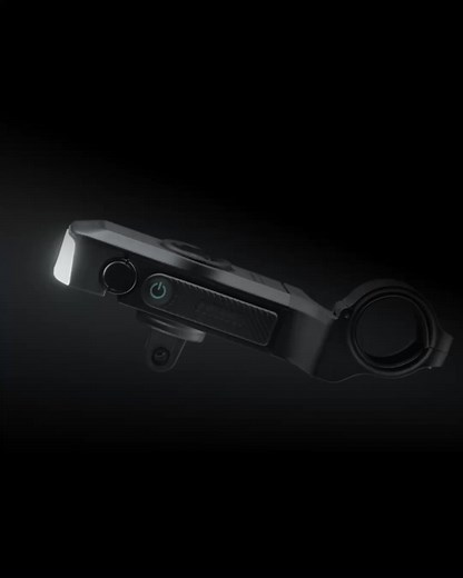 Ride with confidence and peace of mind, day or night. 💡 FR1000: 1000-lumen bike light & computer mount in one - saves space while lighting your way for increased visibility on the road. Enjoy a safer ride with an innovative design that's designed to keep you protected! | RAVEMEN