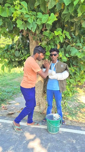 ये क्या हुआ #viral #trending 😂😂#funny #comedy #funnyshorts #video #comedyshorts #shorts