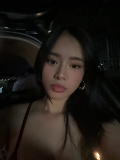 Exploring WLW Meaning and Community