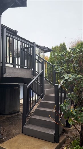 Legacy Decking on Instagram: "Aluminum framing. Built to last💪"