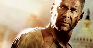 Top 10 Bruce Willis Performances  | Articles on WatchMojo.com