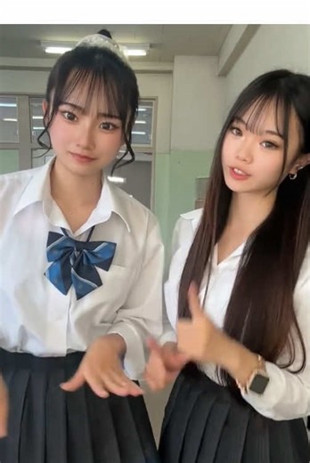 どっちが可愛い？#jkブランド #ljk #jkの素敵な思い出