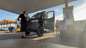 Day 2 driving thru Utah, Colorado and kanas Watch till end video! | The Vich’s Fam