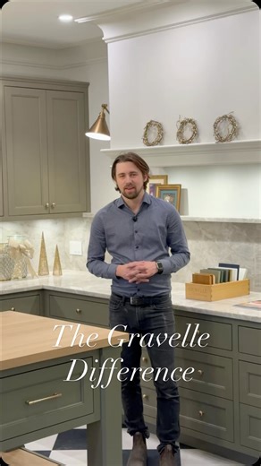 What does custom cabinetry really mean to us at Gravelle Woodworking? It’s more than choosing finishes or adjusting cabinet sizes. For us, custom means we design, engineer, manufacture, and install every piece in-house, allowing us to control every detail from concept to completion. It’s the difference between cabinetry that’s simply customized… and cabinetry that’s thoughtfully designed, technically engineered, and executed at a very high level. From precision joinery to layered materials and i