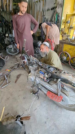 Frame balancing #viralreels #viralreelsfacebook #almuzammilbikesarena | Al Muzammil Bikes Arena Mardan KPK