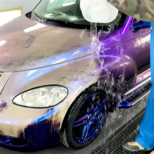 Thermochromic color-changing car paint | MetDaan Creative