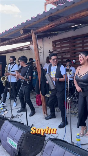 Sayita Rock: repertorio en vivo para bailar y disfrutar