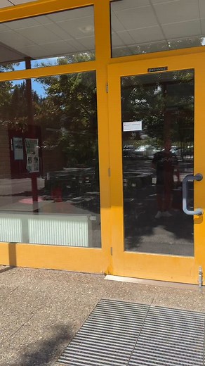 Naja, nächstes Mal dann halt! 😂 Nein, unsere Männer haben heute natürlich hart trainiert. 👉Welcher eurer Trainingsbuddies könnte das sein? 🤭 #Trainingslager #harttrainiert #showtanz #männertanzgruppe | Dance Society Alzey e.V.