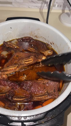 Get Your Ninja 11-In-1 Pressure Cooker for Delicious Short Ribs