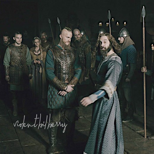 😂😎 #floki #flokivikings #rollo #rollovikings #bjornironside #hvitserk #hvitserklothbrok #vikings #vikingseries #vikingsmedia #vikingsedit