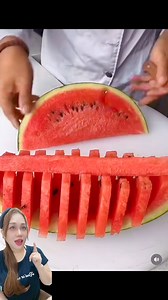 1.6M views · 8.3K reactions | Cara Potong Semangka Untuk Acara Pesta #short #reels #reelsfyp #fyp #bingdaily #viral #trendingreels #reelsviral #senimemotongsemangka #buahsemangka #reelsusa #fbpro | Bing Daily | Facebook