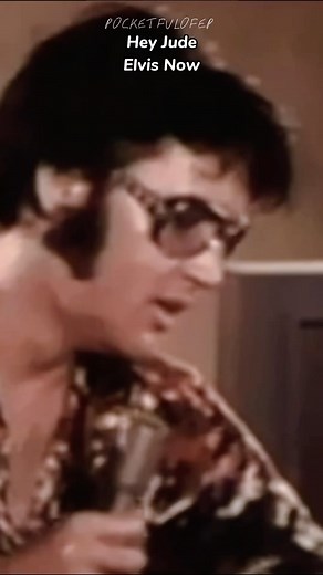 Elvis sings The Beatles #2 ✨Hey Jude (Elvis Now) “Hey Jude” was originally written by Paul McCartney and John Lennon for their group, The Beatles. Elvis recorded it for the first time on January 22, 1969, at American Sound Studio in Memphis. The video is from the rehearsal of “Elvis: That’s The Way It Is” (Denis Sanders, 1970). The song would be published in the album “Elvis Now”, in 1971. * #elvispresley #presley #theking #graceland #elvis #smile #love #idol #music #iconic #vintage #style #clas