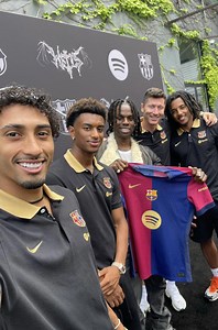 Video: Rema teaches Lewandowski, other Barcelona stars 'Azaman' dance