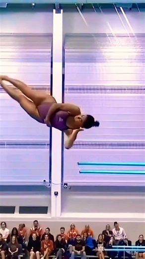 Mind blowing Zara joy Ayazi slow motion dive #beautiful #women #sports #diving #shorts