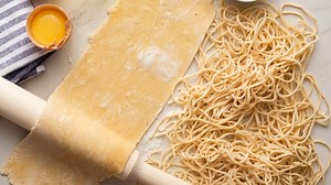 Masa para tallarines caseros: la receta simple y económica para preparar en casa