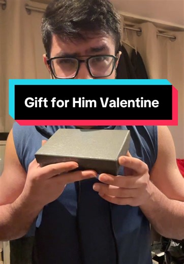 This Men gift set is for perfect valentine anniversary gifts 🎁 for him #valentinesday #valentinegift #tiktokmademebuylt #giftforhim #aniversary