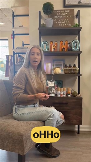 Indulge in relaxation the organic way 🍫✨ oHHo CBD Chocolate blends rich, ethically sourced cocoa with full-spectrum CBD — crafted to calm your mind, ease tension, and sweeten your day naturally. 🌱 | Salon En Vogue