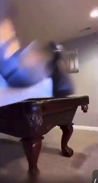 @BigDjay173 Do me like this in some retro Mj 11s dada😩😭