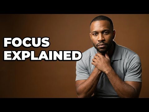 How Does A Flashlight's Adjustable Focus Work?