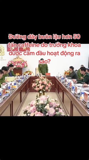 Từ vỏ bọc doanh nghiệp dược và các hợp đồng mua bán giả, Trưởng khoa dược Bệnh viện Y học cổ truyền trung ương là ông Trần Phi Hùng bị cáo buộc cầm đầu đường dây buôn lậu hơn 50 tấn caffeine xuyên quốc gia