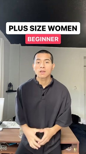 Misael Echenique on Instagram: "The 14 day plus size queen challenge is available once again for 48 hours! If you wish to join me and the rest of the awesome ladies on this challenge head over there right now (link in bio) Full body beginner low impact workout w/alternatives I made sure to add alternatives just in case some of the movements are not for you just yet, so when you are ready you can come back to this video and do the other movements. Workout: every exercise will be 4x30 sec includin