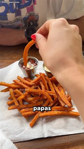 What's the secret to this sauce? 🍟😳