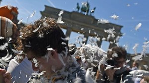 Pillow Fight Day in Toronto