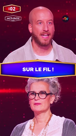 Presque un sans faute ! 👏🏼Et vous, comment auriez-vous fait deviner le mot : « Lingerie » ? 🤓 ➡️ « Mot de Passe: le duel », présenté par @camillecerf du lundi au vendredi après le JT de 20H sur France 2 et sur la plateforme france.tv | Mot de Passe