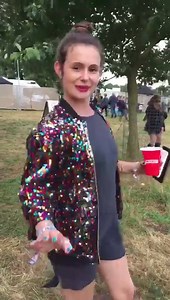 47K views · 50 reactions | Shimmy shimmy ✨落 Like what you see? Shop all of the looks from the new TV ad, here  bit.ly/2bKizVd | boohoo.com | Facebook