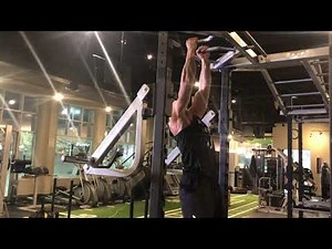 How to perform a Neutral Grip Pull Up