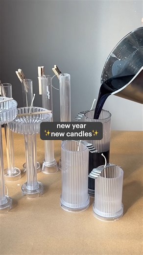 Colourful candles are a must this January 👏🏻 By JEUNEHOME on Etsy.com | Etsy