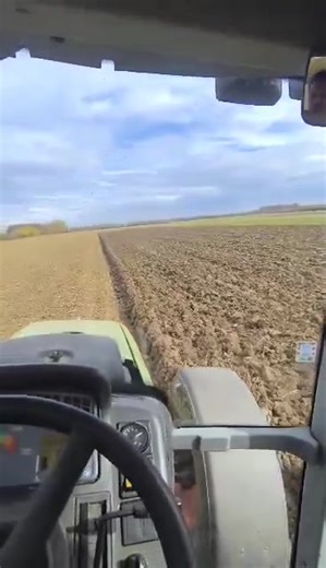 Traktor Class Ares 656 i plug Nimayer | TRAKTORI . HR