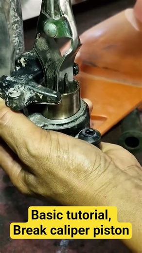 Basic tutorial , Break caliper piston #shortsvideo #youtubeshorts