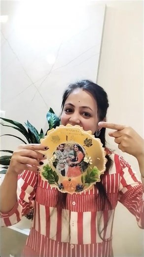 Resin Art round Photo Frame😍#resinart #photoframe #youtube #trending #resin #resincrafts #resingifts