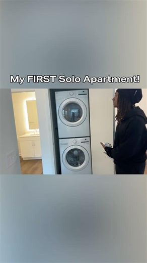 Welcome to my NEW spot! #apartmenttour #livingalone