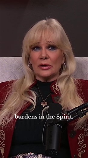 🕊️ The Holy Spirit is always speaking—are you tuned in? Your spirit is designed to sense His movements—whether it’s peace, a burden, or even a quiet warning. But to move with Him, your mind must be renewed by wisdom, revelation, and intimacy with God. When your mind, body, and spirit are wholly dedicated to the Lord, you begin to see in the Spirit with clarity and confidence. Let Him lead you into all truth. 🎥 Watch the full teaching now: https://smpl.is/a5nll #BarbieBreathitt #HolySpiritLed #