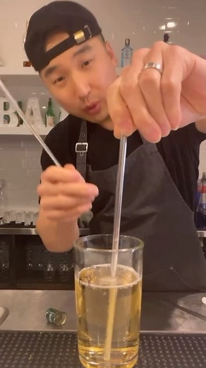 KOREAN-AMERICAN CHEF 🇰🇷 🇺🇸 | How to make Soju Bomb 🍺🍾 SoMaek = Soju + Beer Soju Head Banger, chopstick, spoon, or soju drop... How do you make yours? 🤔 . . . . . .... | Instagram