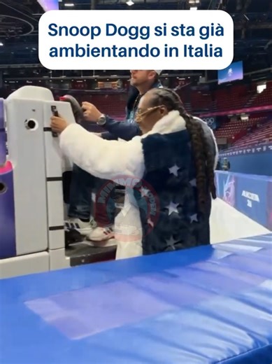 SNOOP DOGG UNO DI NOI! #milanocortina2026 #olimpiadi #olympics #meme #snoopdogg