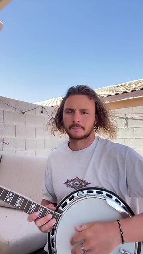 Trying to learn the banjo, Dial Drunk - Noah Kahan #cover | Evan Honer Music