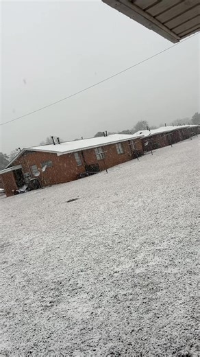 Takii Blessed (@takii_blessed)’s videos with Snowstorm - Jeezy