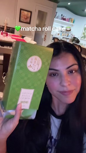 Kyoto Veneto Matcha Roll Cake Taste Test with Diego