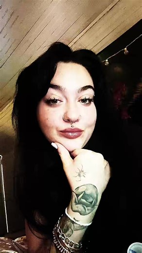 I’m just on my emo playlist rn and this is my favorite sleeping with sirens song idc idc idc it’s so good #sleepingwithsirens #acoustic #retired?emokid