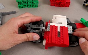 Making a LEGO Domino Machine