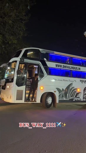 Darshan Parmar on Instagram: "Maya Travels Luxury Bus Infinity🥰❤️ #travels #luxury #bus #reels #infinity @bus_way_1111 @bus_premi_1111"